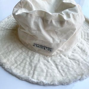 Jacquemus Bucket Hat